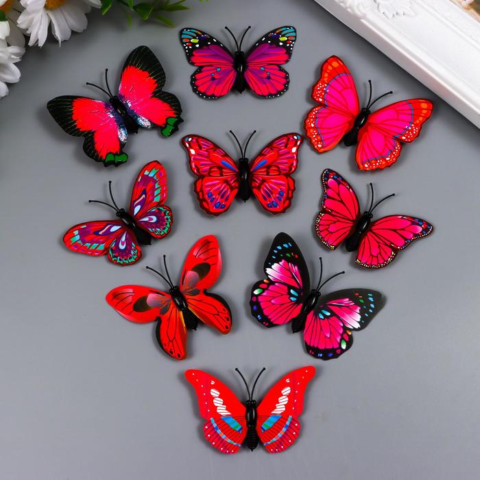 Магнит пластик "Бабочка одинарные крылышки розовые" 4х6 см