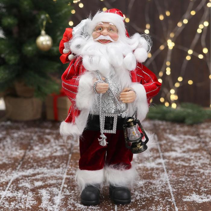 Дед Мороз В красной полосатой шубе, с подарками 16х30 см дед мороз в серо синей шубе с посохом и подарками 23х45 см