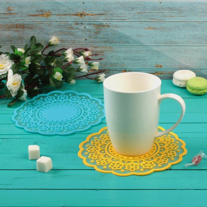 Подставка под горячее 17 см "Цветение"