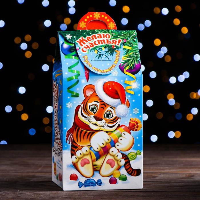 

Подарочная коробка "Тигр с конфетой", 23,5 х 12 х 10 см