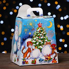 

Подарочная коробка "Тигренок с подарком" 16 х 10 х 18 см,