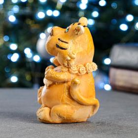 

Фигура "Тигр с письмом" охра, 13х7х7 см