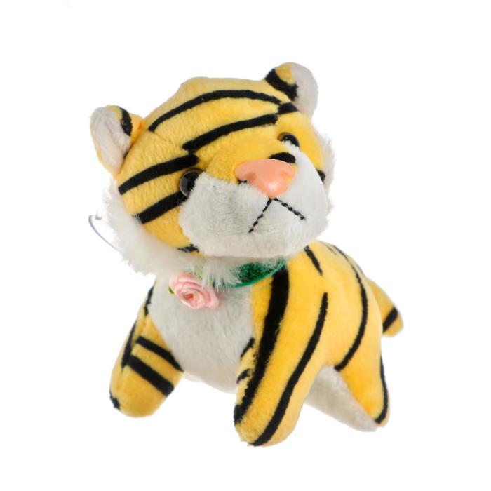 Мягкая игрушка Тигр с цветком, 12 см, на присоске, цвета МИКС