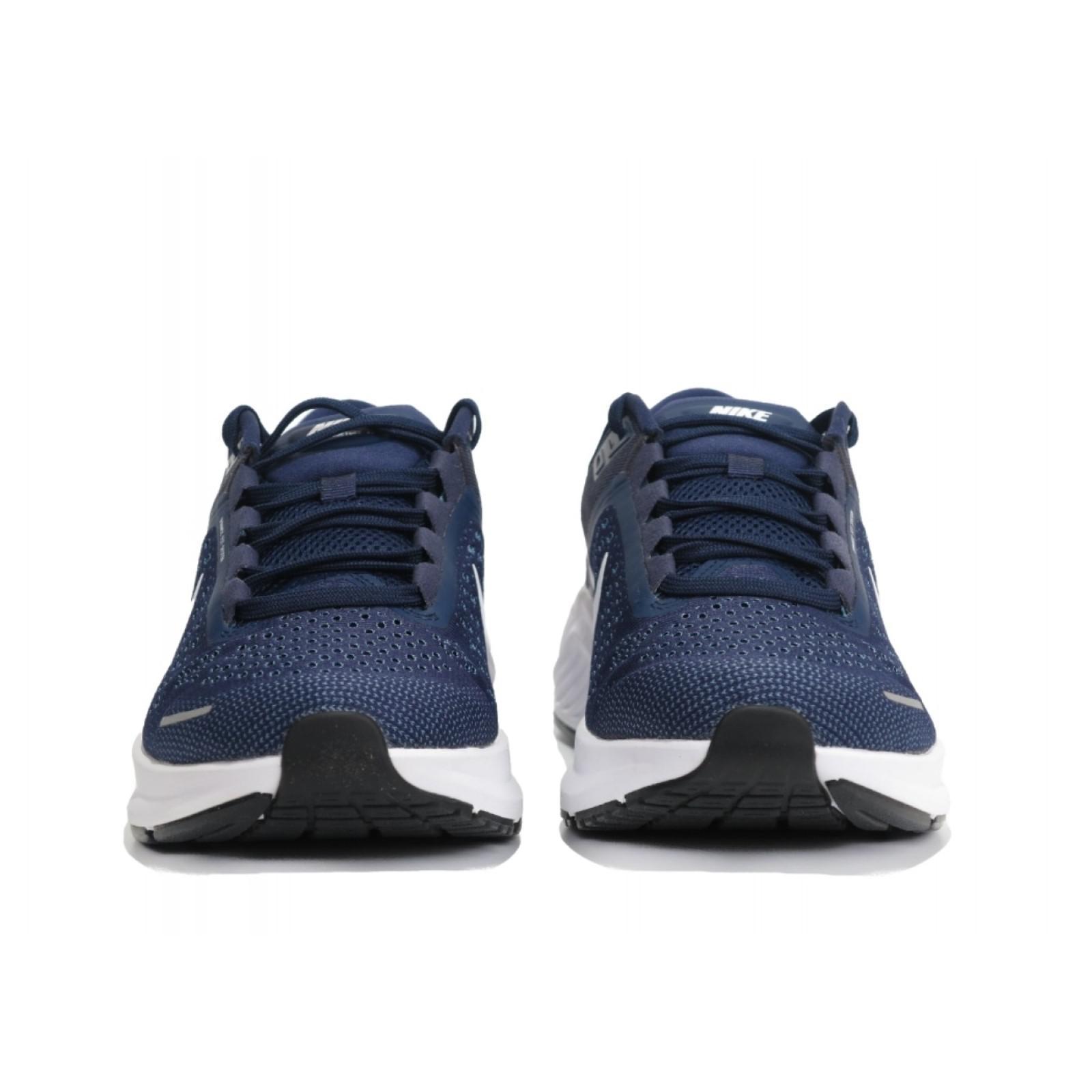 air zoom structure 23