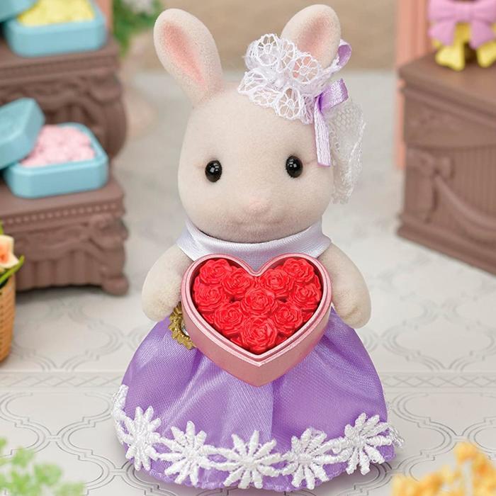 фото Игровой набор «молочный крольчонок флорист» sylvanian families