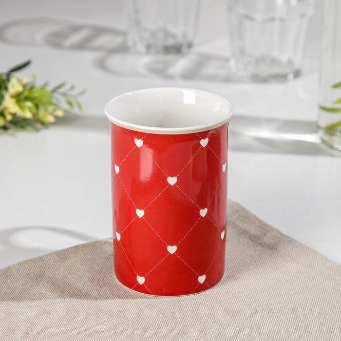 фото Кружка фарфоровая доляна «сердца», 300 мл, цвет красный