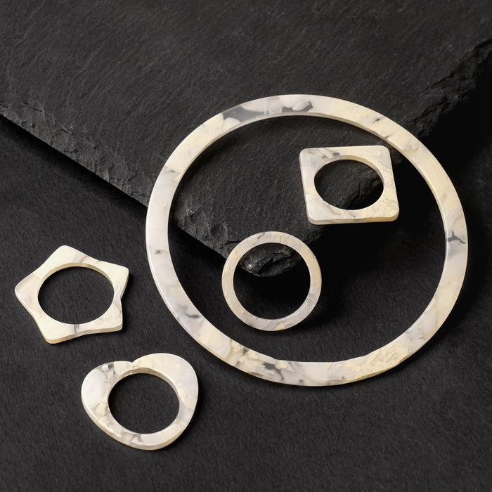 фото Набор 5 предм: браслет и 4 кольца из акрила "тень", цвет бело-бежевый, d=6.3, размер 16, 17 697048 queen fair
