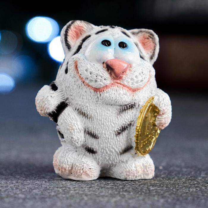 

Фигура "Мультяшный тигр с монетой" белый, 5х3,5х4,5см