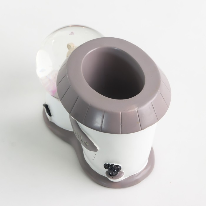Сувенир полистоун водяной шар свет/для ручек "Мишка и домик" МИКС 12х8х17 см