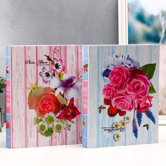 

Фотоальбом на 200 фото 13х18 см "Букет на досках" зол.обводка, в коробке МИКС 29,5х23х5,5 см