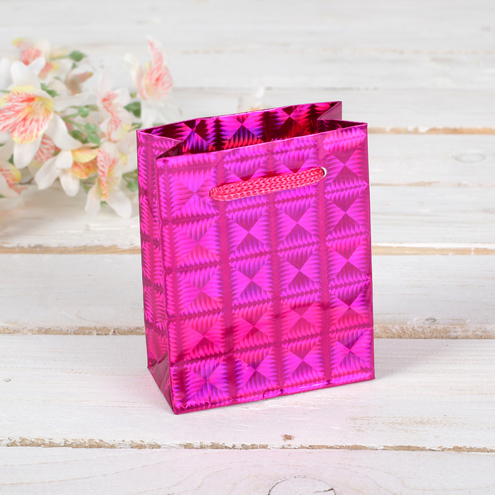 Пакет голографический, цвет розовый, рисунок МИКС, 8 х 4 х 10 см