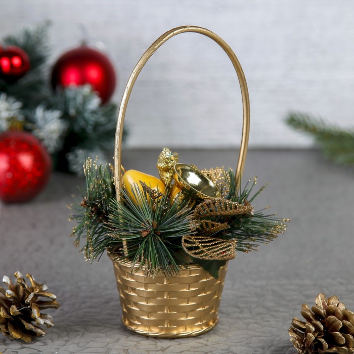 Композиция новогодняя в корзине &quot;Звёздочки&quot;