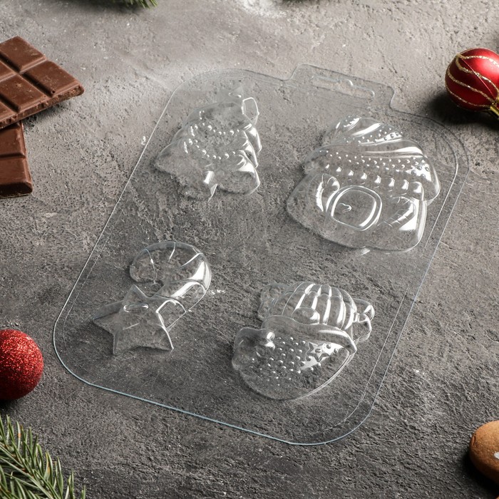 форма для шоколада и конфет пластиковая мини дед мороз размер ячейки 5×7 см цвет прозрачный Форма для шоколада и конфет пластиковая «Домики Гномики», размер ячейки 8,5×5 см, цвет прозрачный