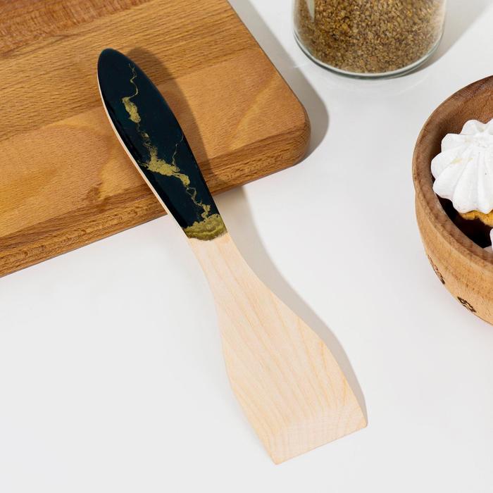 

Лопатка деревянная "Изумруд" 21х4,5х0,4 см береза, эпоксидная смола