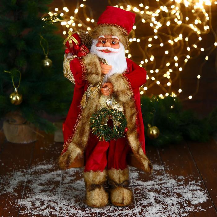 Дед Мороз В золотом кафтане, с венком 20х45 см