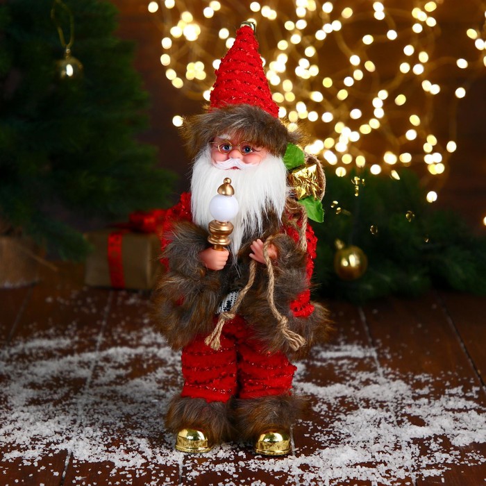фото Дед мороз "в свитере и шубке с коричневым мехом" двигается, лампа светится, 15х30 см зимнее волшебство