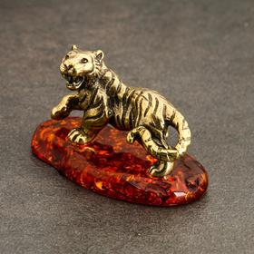

Сувенир "Тигр Симба", латунь, янтарь, 3,7х2,0х5,2 см