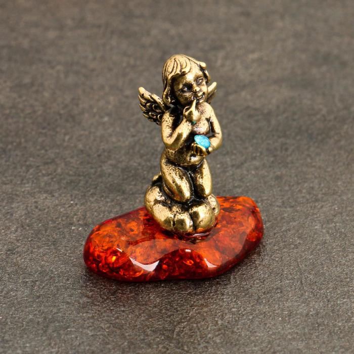 Сувенир "Ангелочек задумчивый", латунь, янтарь, 2,5х1,2х1,5 см