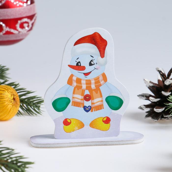 

Фигура на подставке "Веселый снеговик"