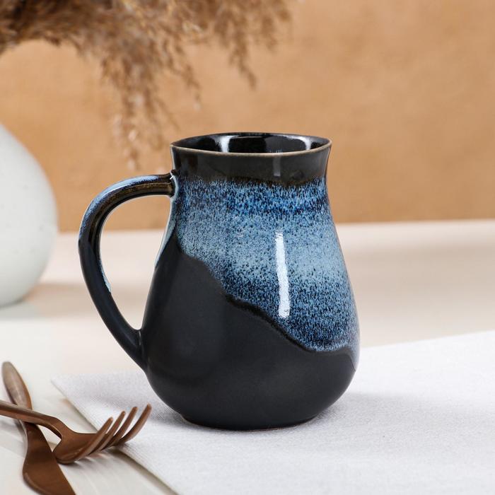 фото Кружка "капля", глазурь, матовая, чёрно-голубая, 0.4 л керамика ручной работы