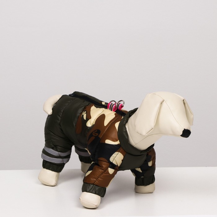 фото Комбинезон для собак "камуфляж", размер 8 (дс 23, ог 30, ош 22 см), тёмно-зелёный