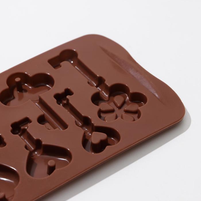 Форма для льда и кондитерских украшений Доляна «Ключики», 21×10,5×1,5 см, 8 ячеек, цвет шоколадный
