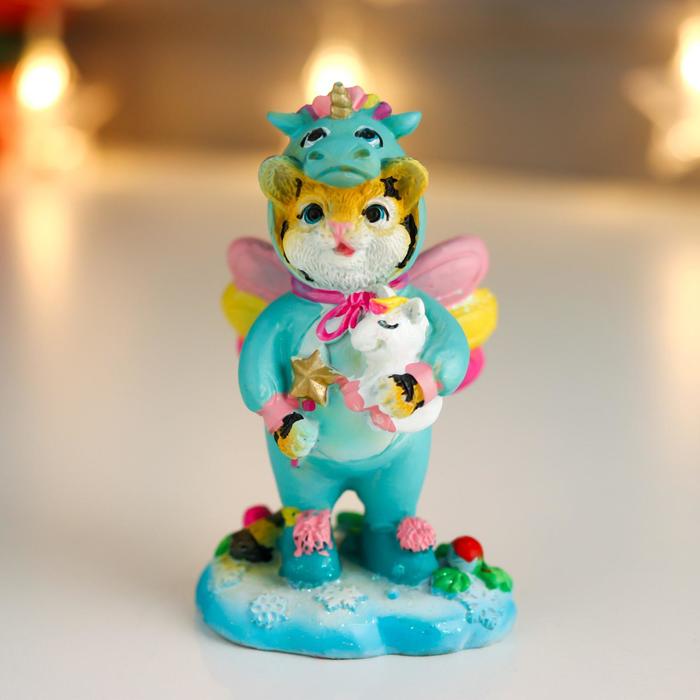 

Сувенир "Тигр в костюме дракона" 5,5*9,3*5,9см