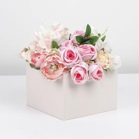 Коробка для цветов с PVC крышкой, бежевая 17 х 17 х 12 см Ош