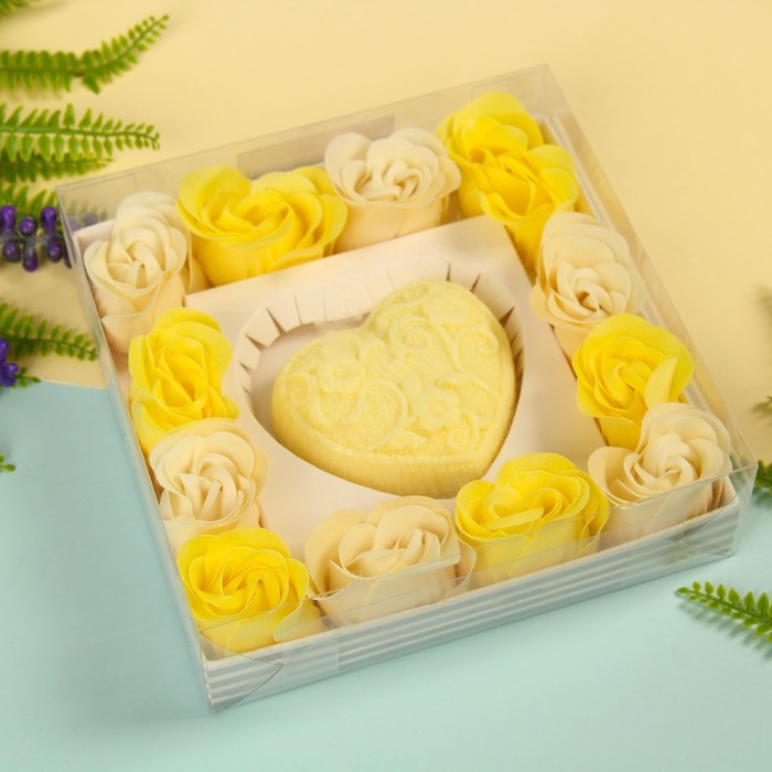 Набор подарочный "Ажур": мыльные лепестки (набор 12 шт), мыло сувенирное 60 гр, аромат лимон