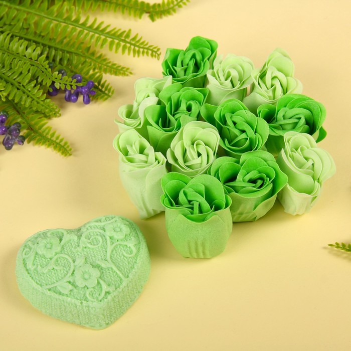 Набор подарочный "Ажур": мыльные лепестки (набор 12 шт), мыло сувенирное 60 гр, аромат алоэ