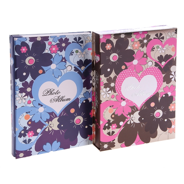 Фотоальбом на 300 фото 10х15 см "Сердечки в цветах" в коробке, МИКС