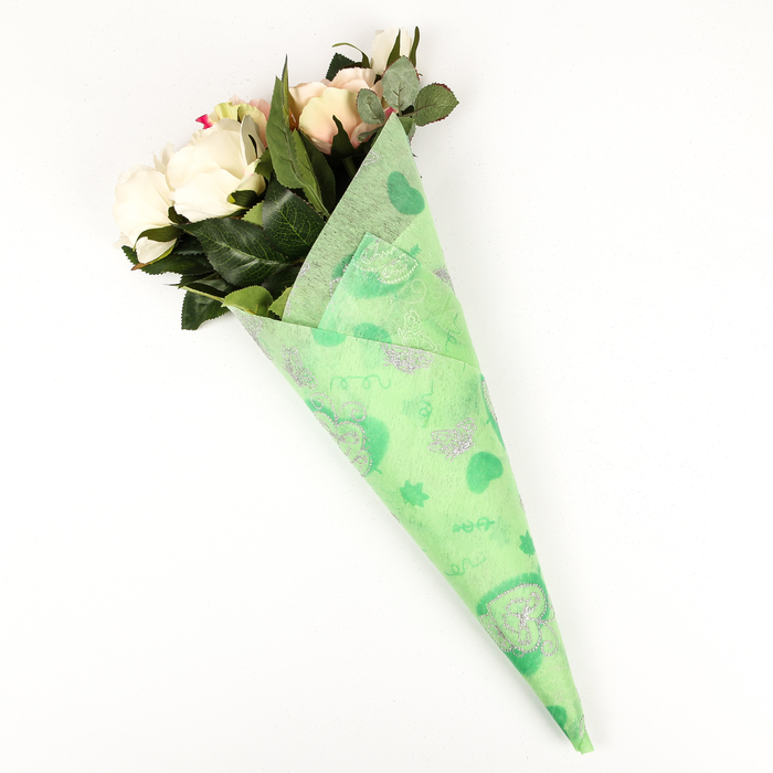 Флизелин "Крылья любви", цвет светло-зеленый