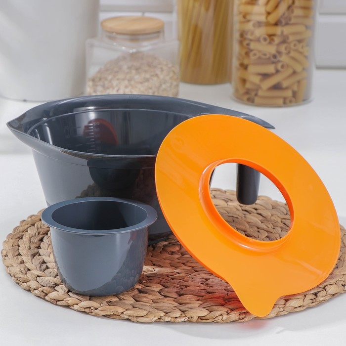 

Миска для миксера с крышкой, 2,3 л, 28,9×22×12,9 см, цвет МИКС