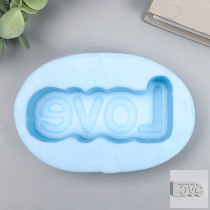 

Молд "Love" 9,8х4,5 см