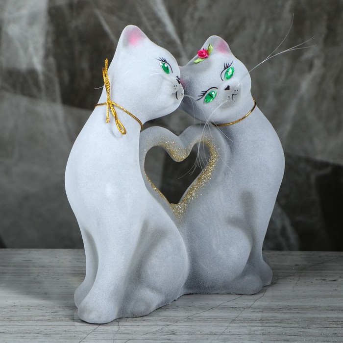 Копилка "Кошки в форме сердца", флок, серая