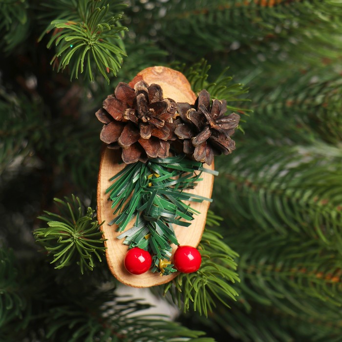 Новогодний декор «Праздничный магнит» обычные шишки