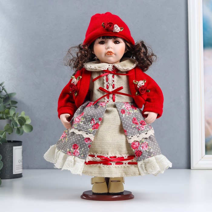 Кукла коллекционная керамика Лиза в платье с цветами, в красном жакете 30 см кукла коллекционная керамика машенька в коралловом платье и бордовом жакете 40 см