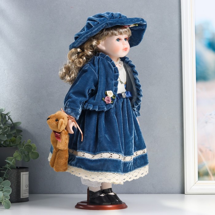 фото Кукла коллекционная керамика "настенька в синем бархатном платье, с мишкой" 40 см