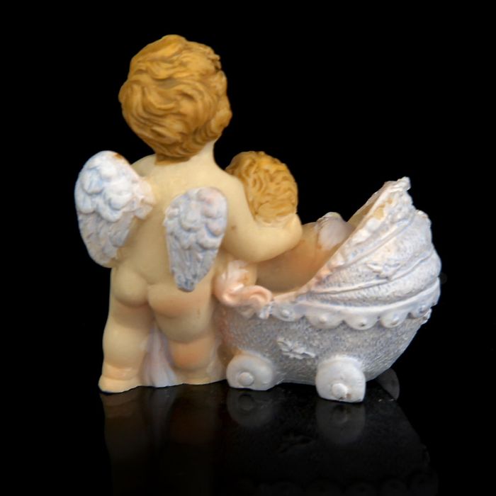 Сувенир "Белоснежный ангелочек-нянечка с позолоченными крыльями", МИКС