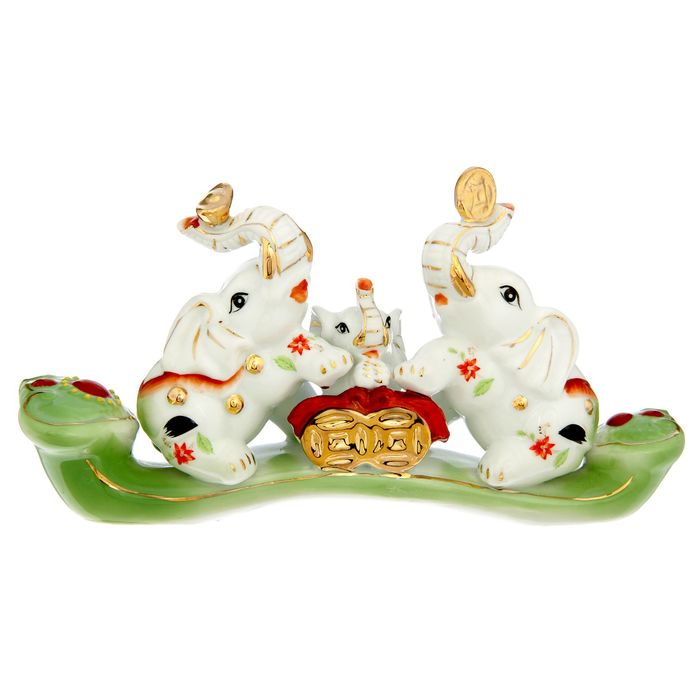 Нэцкэ "Слоники на жезле Жуи"