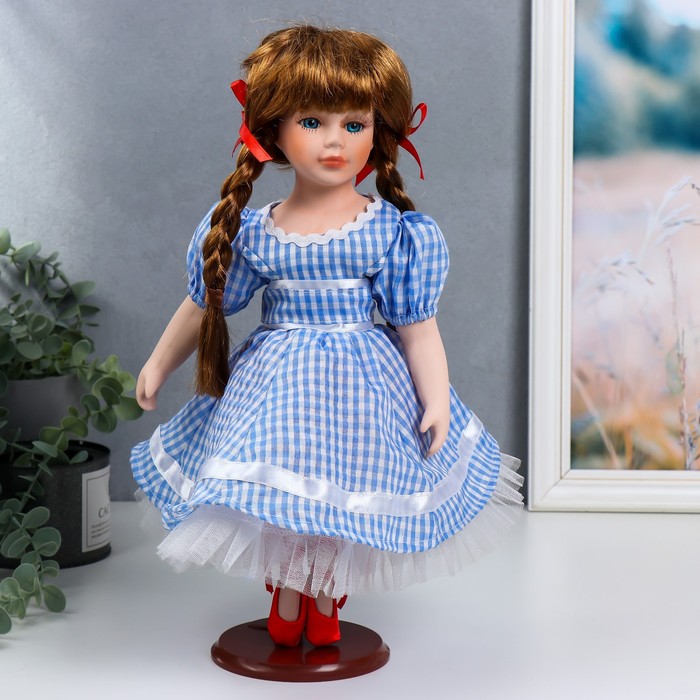 фото Кукла коллекционная керамика "мила в синем платье в мелкую клетку" 40 см