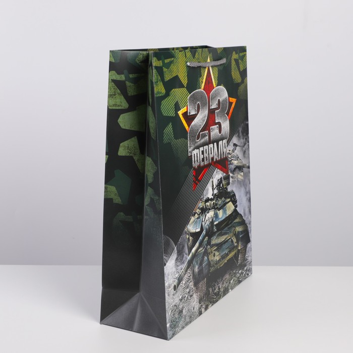 

Пакет ламинированный вертикальный «Танки», L 31 × 40 × 11,5 см