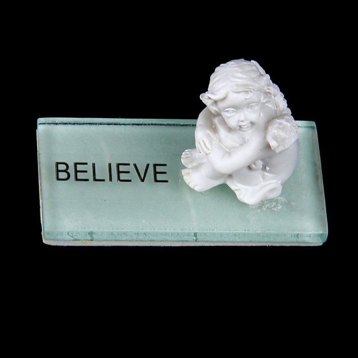 Сувенир "Ангел на стекле. Вера"