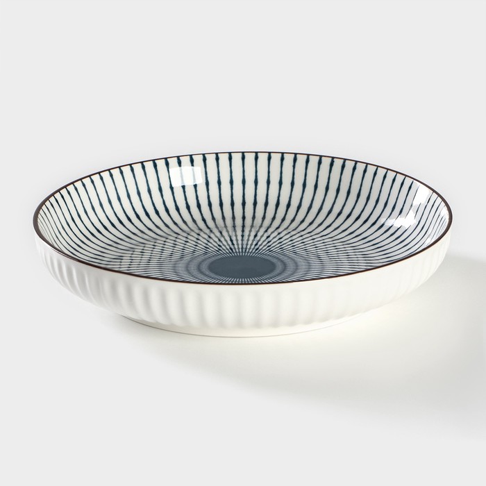 Тарелка керамическая десертная «Иллюзия», d=18 см, цвет белый и серый тарелка керамическая обеденная иллюзия d 21 см цвет белый и серый