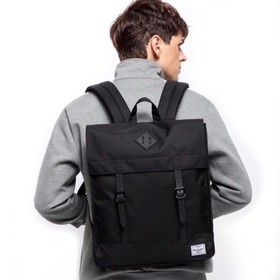 

BS10-24 Рюкзак Bodachel, отдел на клапане, цвет черный (14"), 34х9х40см