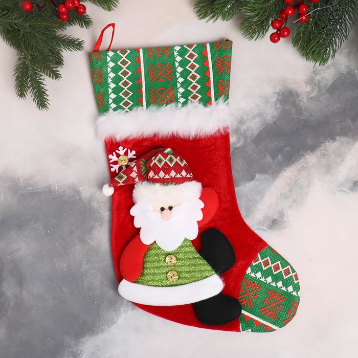 фото Мягкая подвеска "носок - дед мороз со снежинкой" сидит 26х40 см, зелёно-красный зимнее волшебство