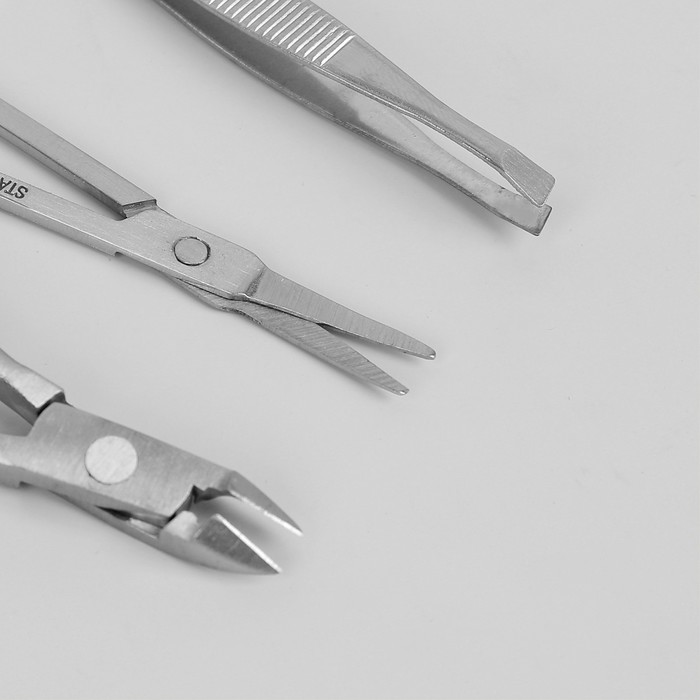 Набор маникюрный в футляре, 8 предметов, цвет серо-чёрный