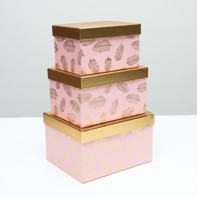 

Набор коробок 3 в 1, розовый, 26 x 21 x 15.5 - 20 x 15 x 12.5 см 7150357