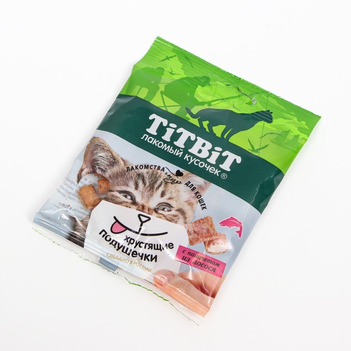 

Хрустящие подушечки TitBit для кошек, с паштетом из лосося, 30 г