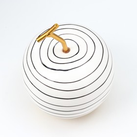 Сувенир керамика "Полосатое яблоко" с золотом 15,5х12х12 см от Сима-ленд